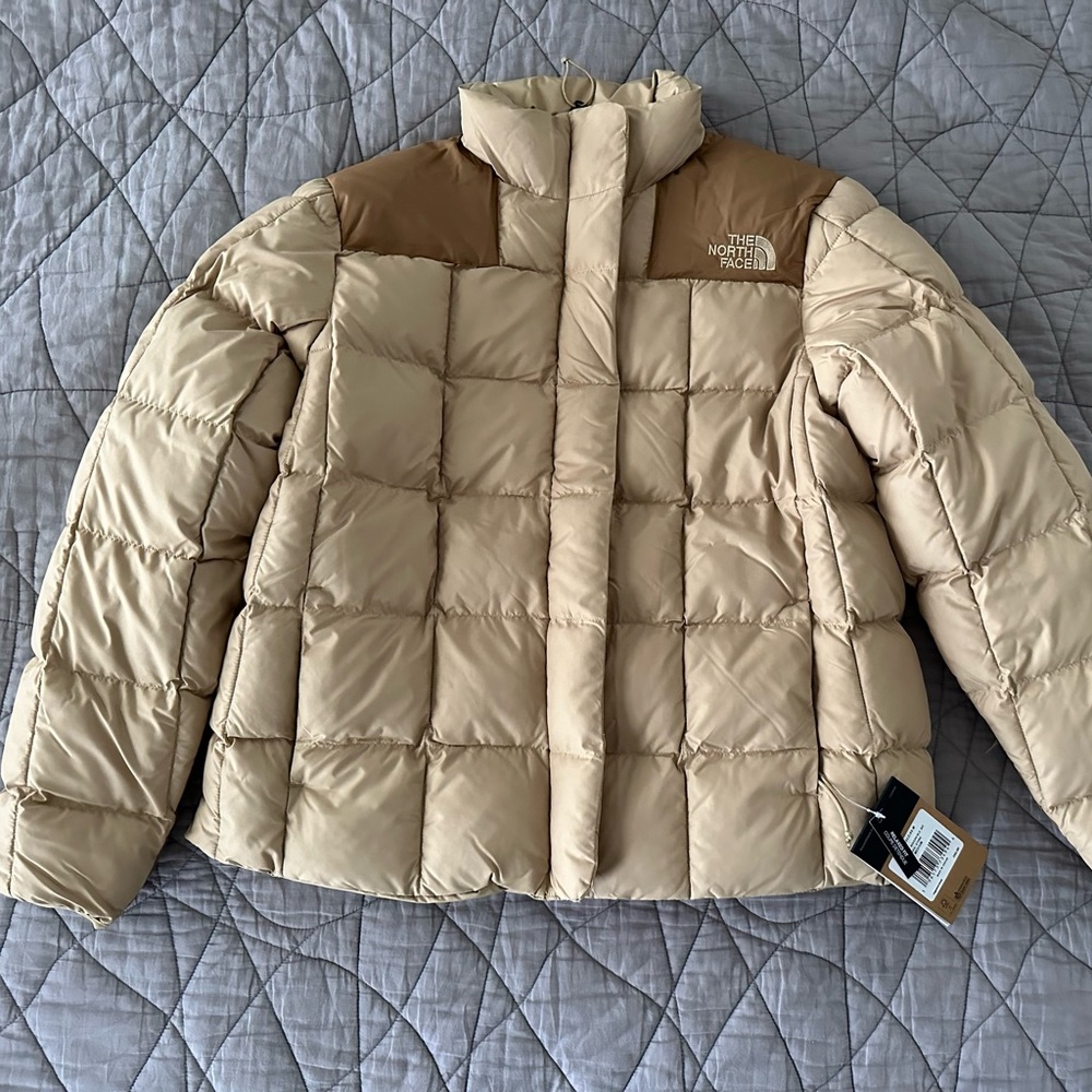 The north face womens lhoste reversible jacket size M.